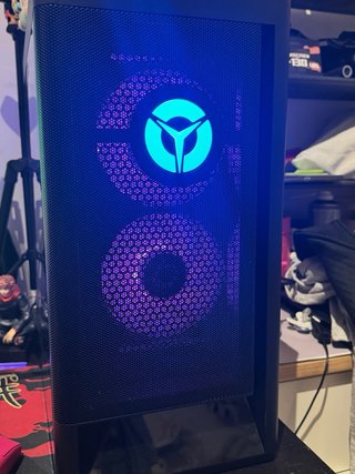 PC Gaming Nero e Viola
