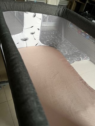Cuna colecho gris