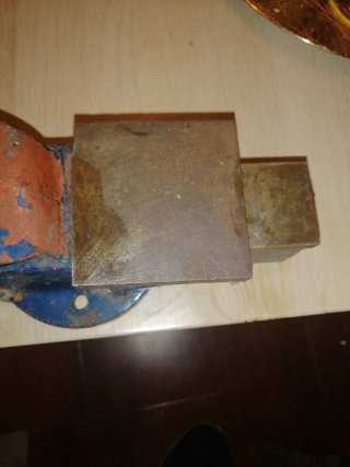 Torno de mesa mediano avertura 11cm retaurado
