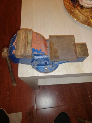 Torno de mesa mediano avertura 11cm retaurado
