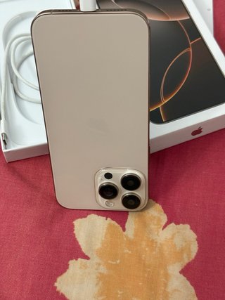 iPhone 16 Pro Max Réplica