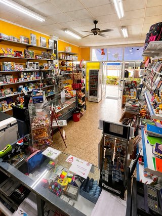 Traspaso kiosco rentable con servicios activos