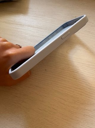 Funda iPhone 15 Pro Apple celeste