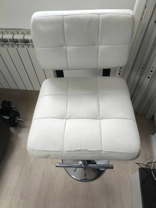 Taburete de cocina blanco
