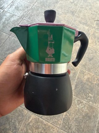 Moka Bialetti Caffettiera Verde e Rosa 3 tazze