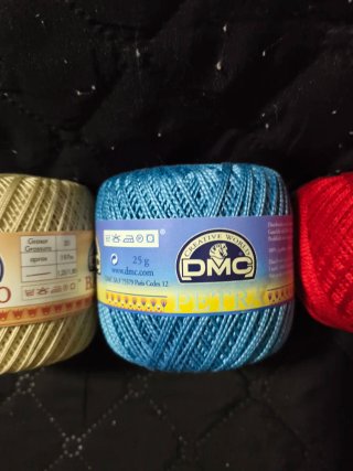 4 hilos de ganchillo DMC
