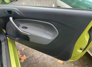Ford Fiesta 1.3 80CV Caqui 2009