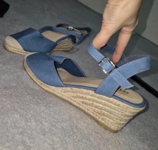 Sandalias cuña esparto azul tobillo