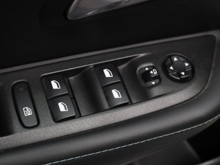 Peugeot e-208 Eléctrico Allure Pack 100 kW (136 CV)