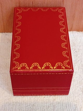 🇨🇭Caja reloj CARTIER