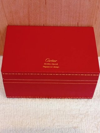 🇨🇭Caja reloj CARTIER