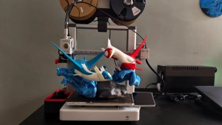 Figuras Latias y Latios Pokémon