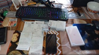 iPhone SE 2020 Nero Con Caricabatterie e 2 Cover