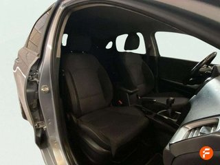Kia Ceed 1.4 T-GDi 103kW (140CV) Drive