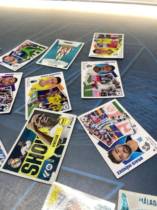 16 cromos panini liga 2024-2025