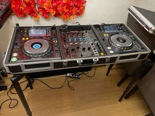 Pioneer CDJ-2000 Nexus + DJM-700