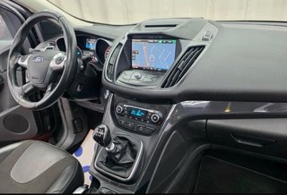 Ford Kuga 2017 titanium con techo panoramico