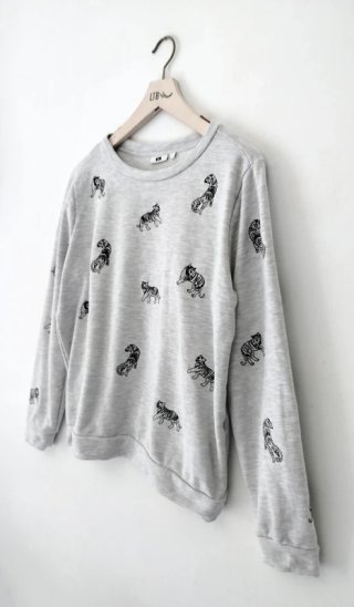 Sudadera WE gris tigres Talla L nueva mujer