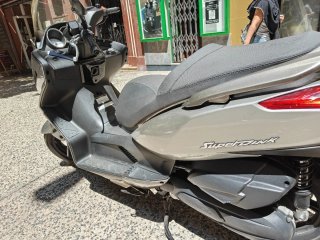 Kymco Superdink 125i Scooter