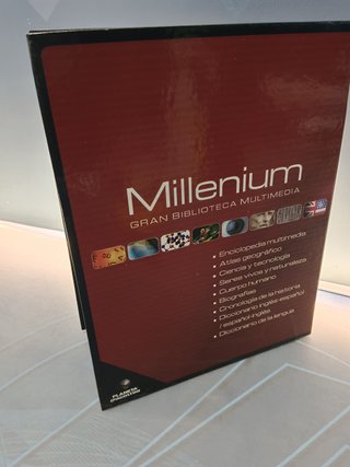 Gran biblioteca multimedia MILLENIUM, 8 CD-Rom. nuevos
