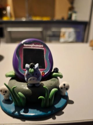 Tamagotchi Uni Morado