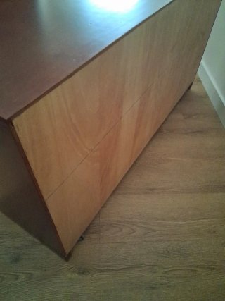 Mueble TV madera con ruedas