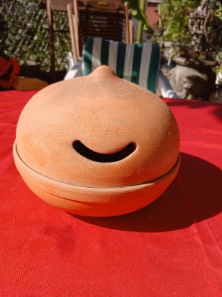 Salvadanaio in terracotta