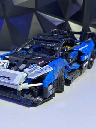 LEGO Technic McLaren Senna GTR 42123