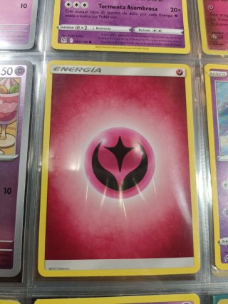 Lote de cartas Pokémon: Ralts, Clefairy, Florges