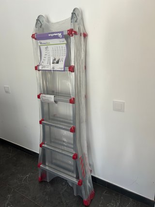 Escalera telescópica 12+12 peldaños aluminios
