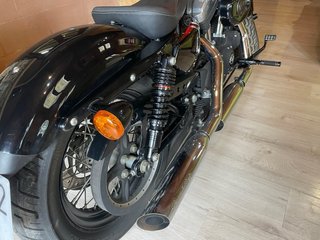 Harley Davidson Sportster Forty Eight Roja