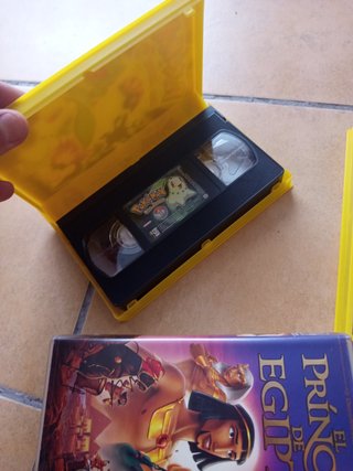 4 VHS El Príncipe de Egipto, Stuart little 2 ..