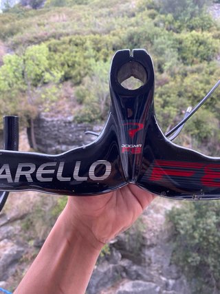 Manillar Pinarello Dogma F8 Carbono