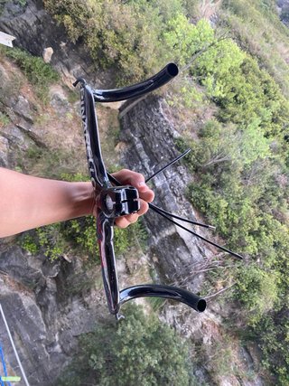 Manillar Pinarello Dogma F8 Carbono