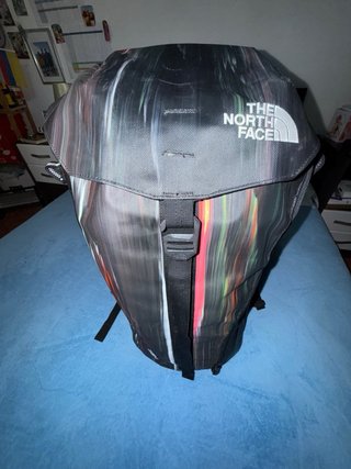 Mochila The North Face Negra Multicolor
