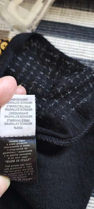 Top Gotha paillettes oro e nero