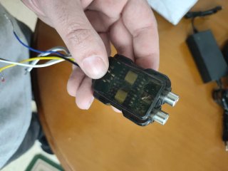 Convertidor de audio alta/baja con remote