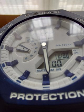 Casio G-Shock Azul y Blanco