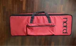 Sintetizador Nord Lead 2X