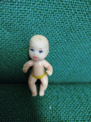 Muñeco Bebé Barbie Simba mattel barriguitas figura