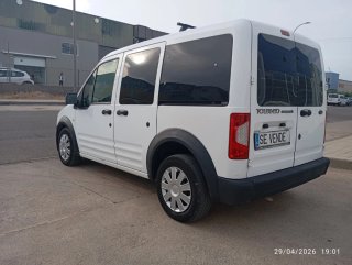 Ford Tourneo 2011