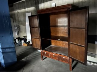 Armario oriental madera maciza para restaurar
