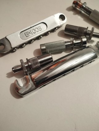 Puente y Cordal Hamer Tune-O-Matic (Cromo) Indones