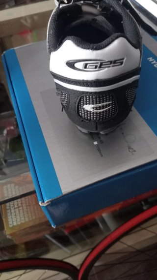 Zapatillas Ciclismo MTB .