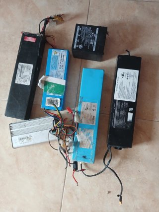 Baterías y centralita patinete eléctrico