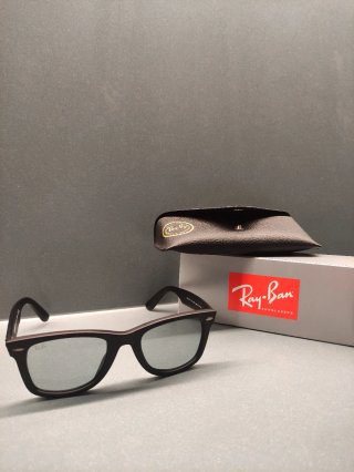 Ray-Ban Wayfarer