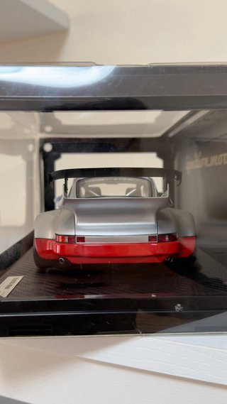 Porsche RWB 1:18 Ignition Model