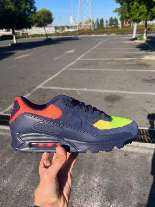 Nike Air Max 90