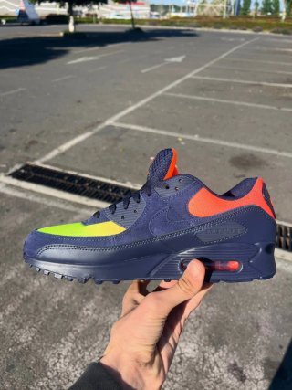Nike Air Max 90