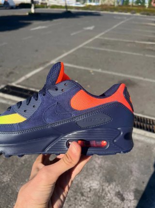 Nike Air Max 90